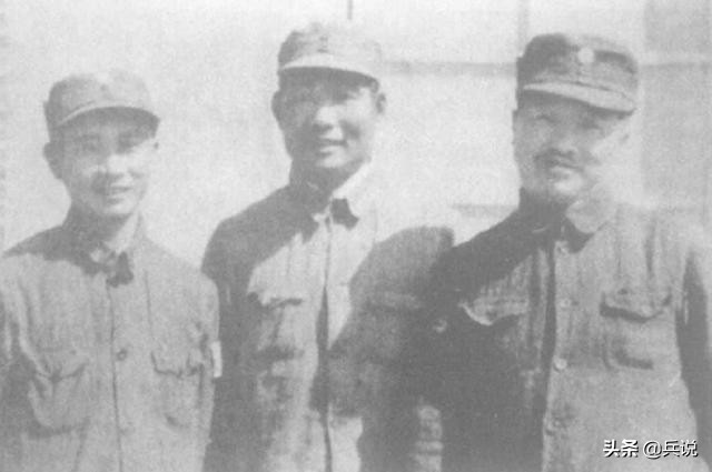 开国中将被2所军校同时录取，阴差阳错没选黄埔，主政西藏14年