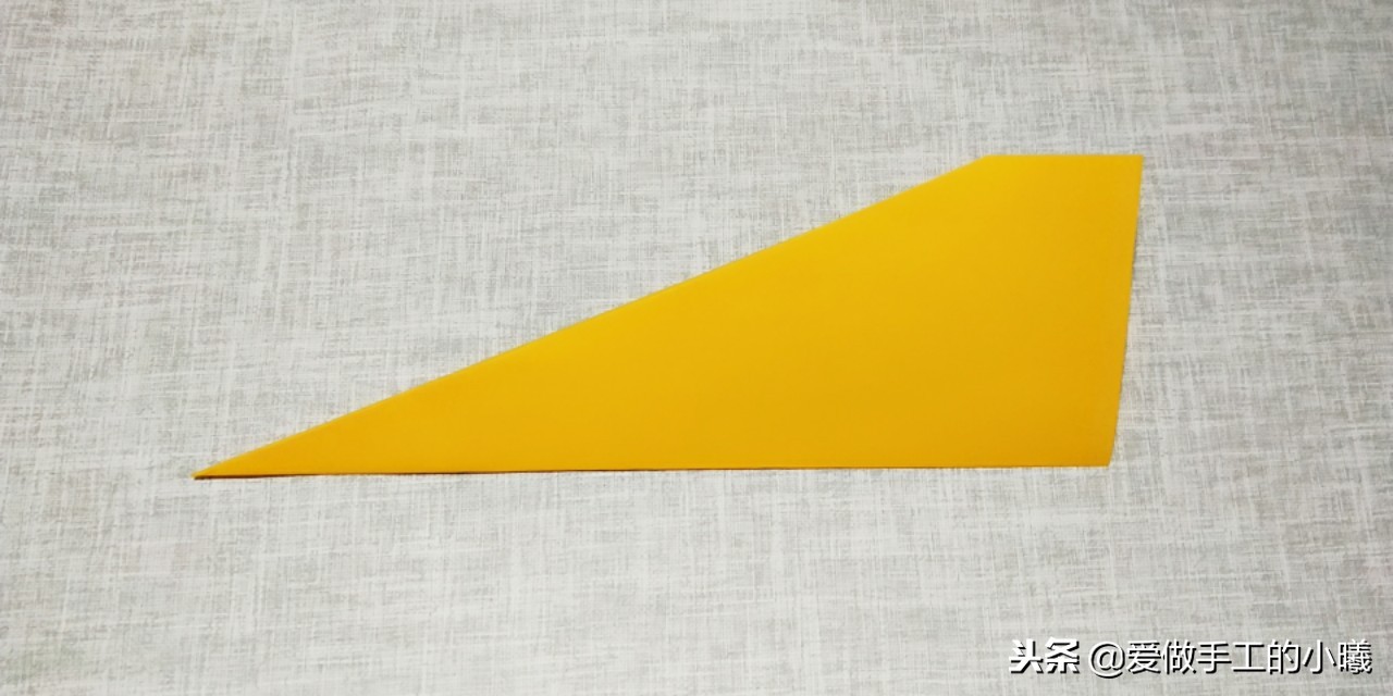 折纸教程：一张A4纸就能完成的折纸飞机，飞行能力棒棒哒