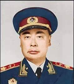 十大元帅中，聂荣臻究竟有何战绩，让他在授勋时获授元帅头衔？