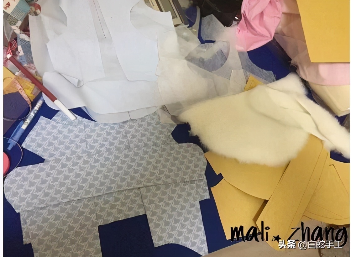 宠物狗衣服的做法大全