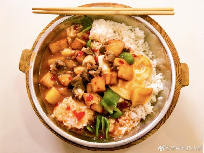 这5所“双一流”大学，用美食征服师生，学生：4年时间真吃过瘾了