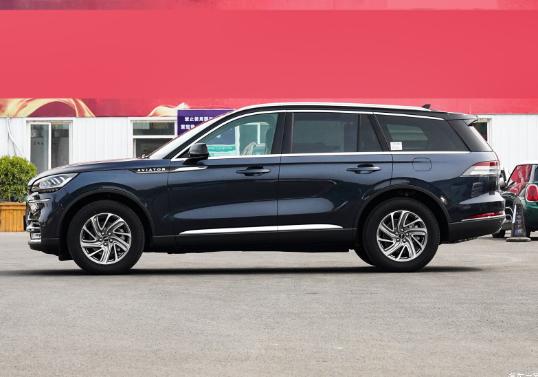 少花20万它不香吗？林肯飞行家和奥迪Q7两款豪华SUV怎么选？