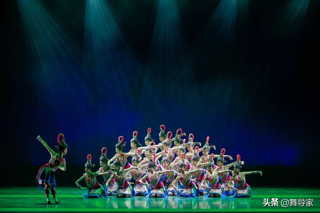 除了北舞上戏，你还能报考哪些舞蹈学校？