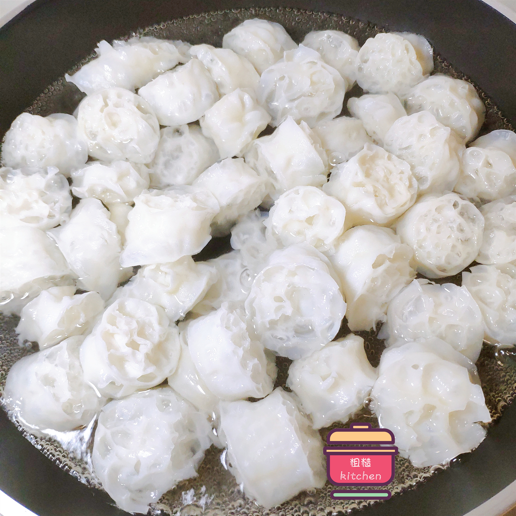 这种“藕”2块钱买一包能吃好几顿，因口感特别被追捧为网红美食