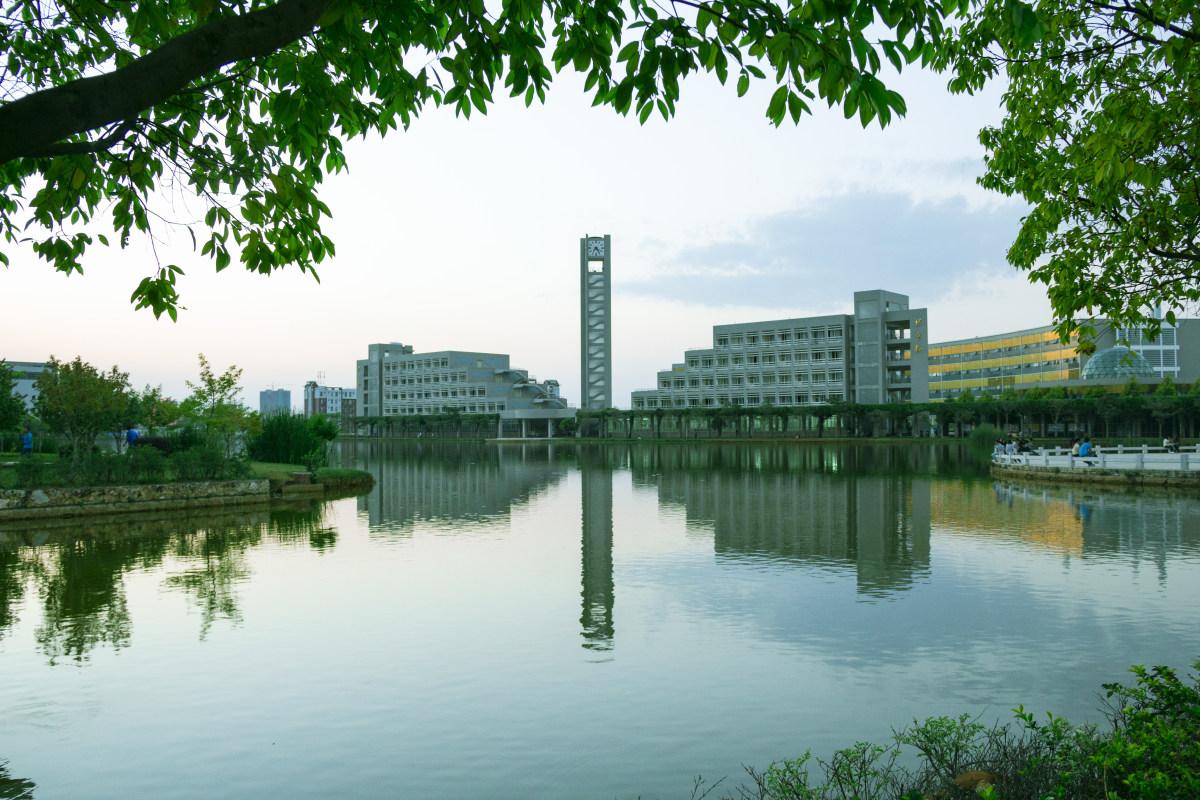 云南省32所本科高校，民办2所独立学院7所