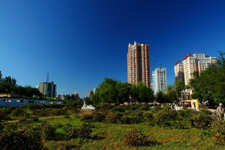 教育部发布“榜单”，秦皇岛三所中学入榜，被称为“秦皇岛三贤”