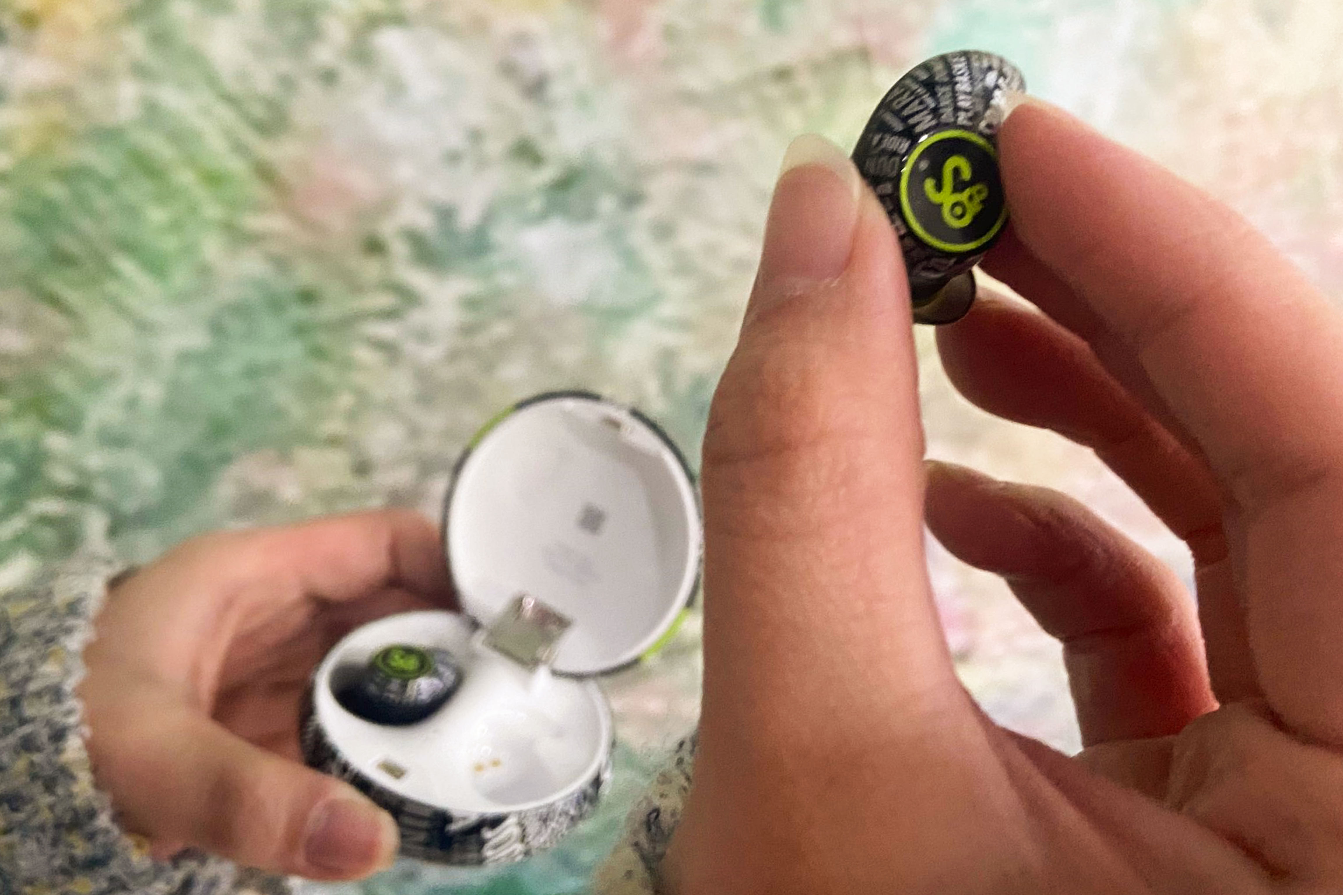 运动潮Fan必选好物 Mifo魔浪S主动降噪蓝牙耳机