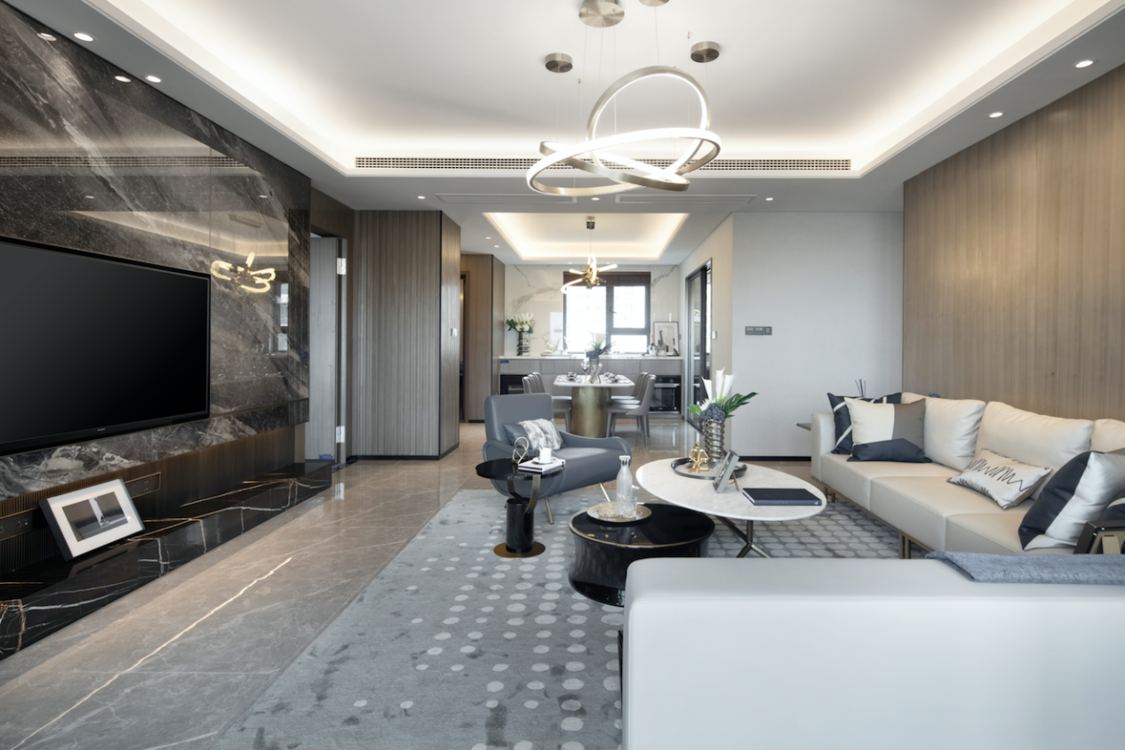 藏不住了！主城稀缺现房大平层，很快开盘