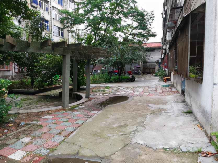 随州市曾都区：多措并举助改造 老旧小区迎春天
