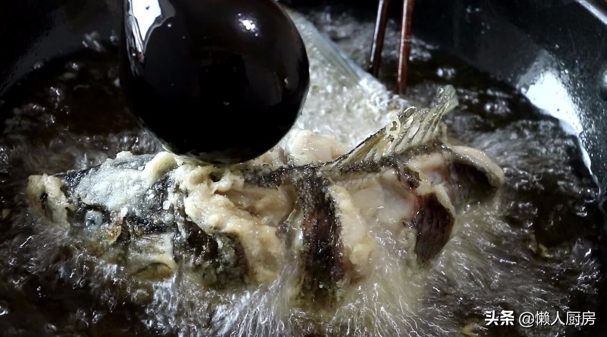 糖醋鯉魚的家常做法,糖醋鯉魚的家常做法步驟