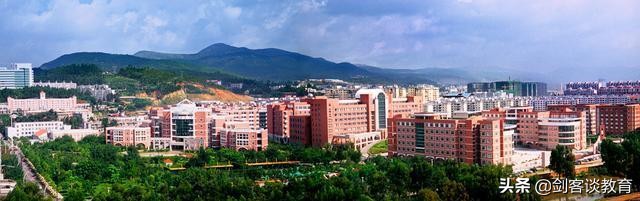 一省近20所高校宣布开学，两校表示尊重学生意愿，可申请暂缓返校