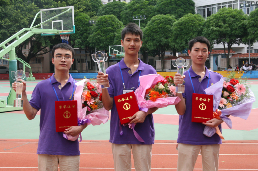 毕业后能留校任教的大学生，有啥过人之处？其实没你想得那么高深