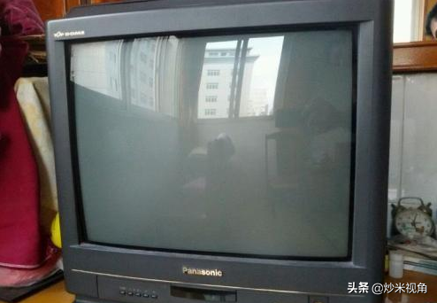 中国什么时候有电视机（我国第一台电视机的由来）