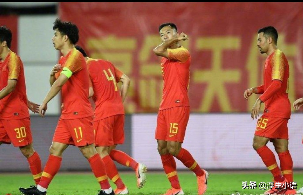 张斌说中国队冲击世界杯(国足2-0菲律宾暴露后继乏人！归化成国足冲击世界杯必经之路)