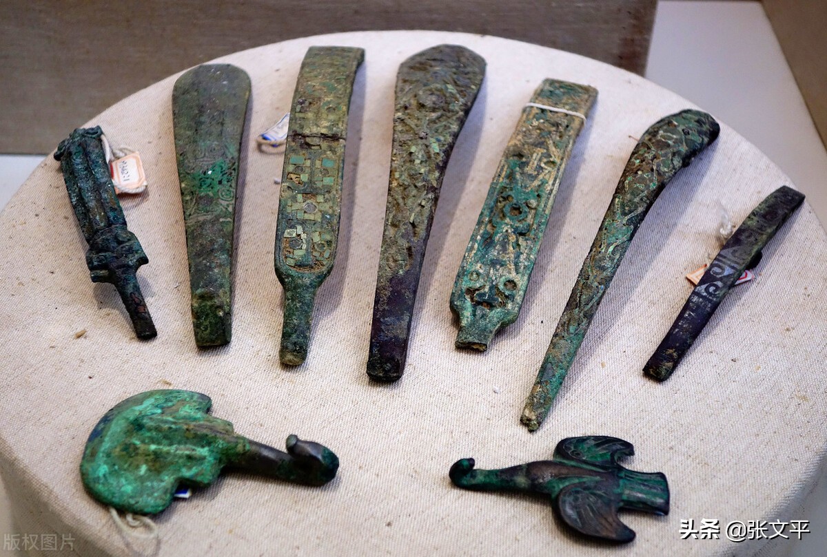 山西阳泉博物馆举办的“带钩”艺术展，恰好“押中”高考作文题