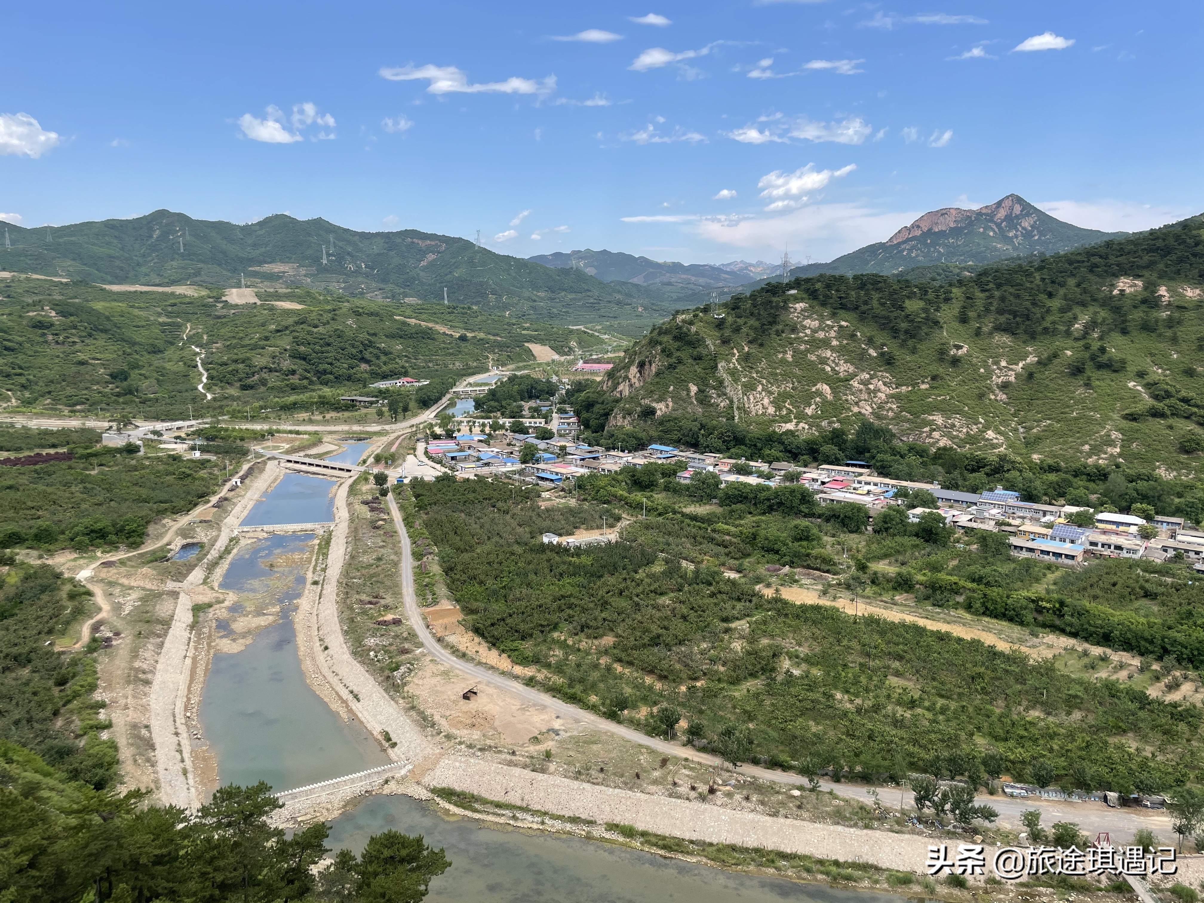 山海关凭啥是天下第一关？上过山下过海才知道其中奥秘，名不虚传