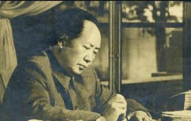 开国少将范明：唯一与毛主席单线联系的王牌卧底，真名却没人知道
