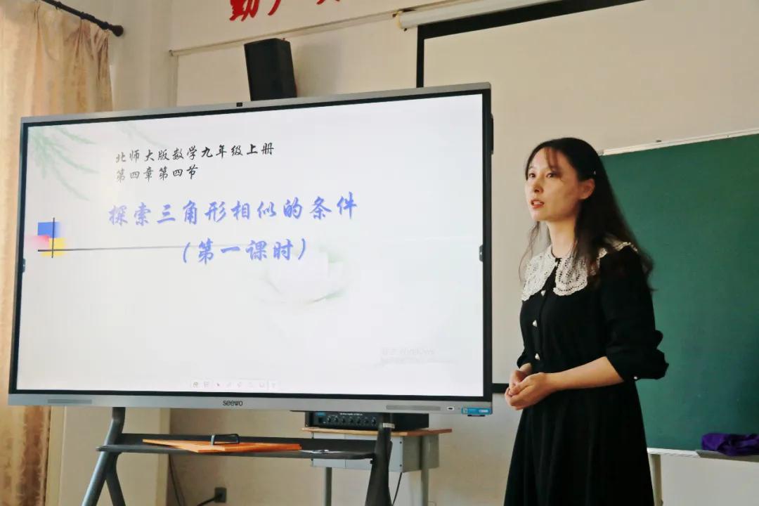 郑州一中国际航空港实验学校。刘点点校长真棒，真漂亮，加油