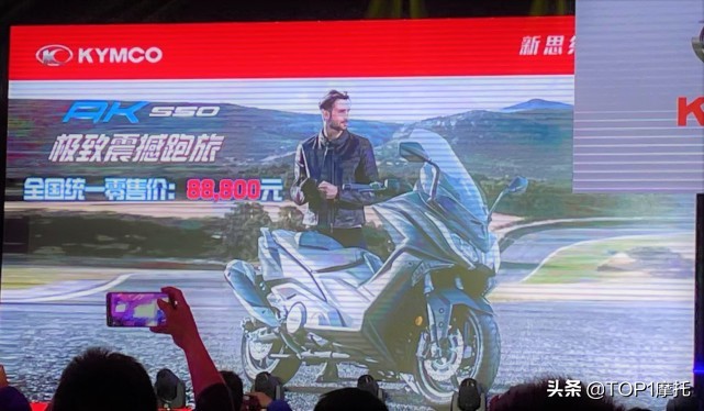 宝马GT550限时优惠近两万，豪华驾享超值之选