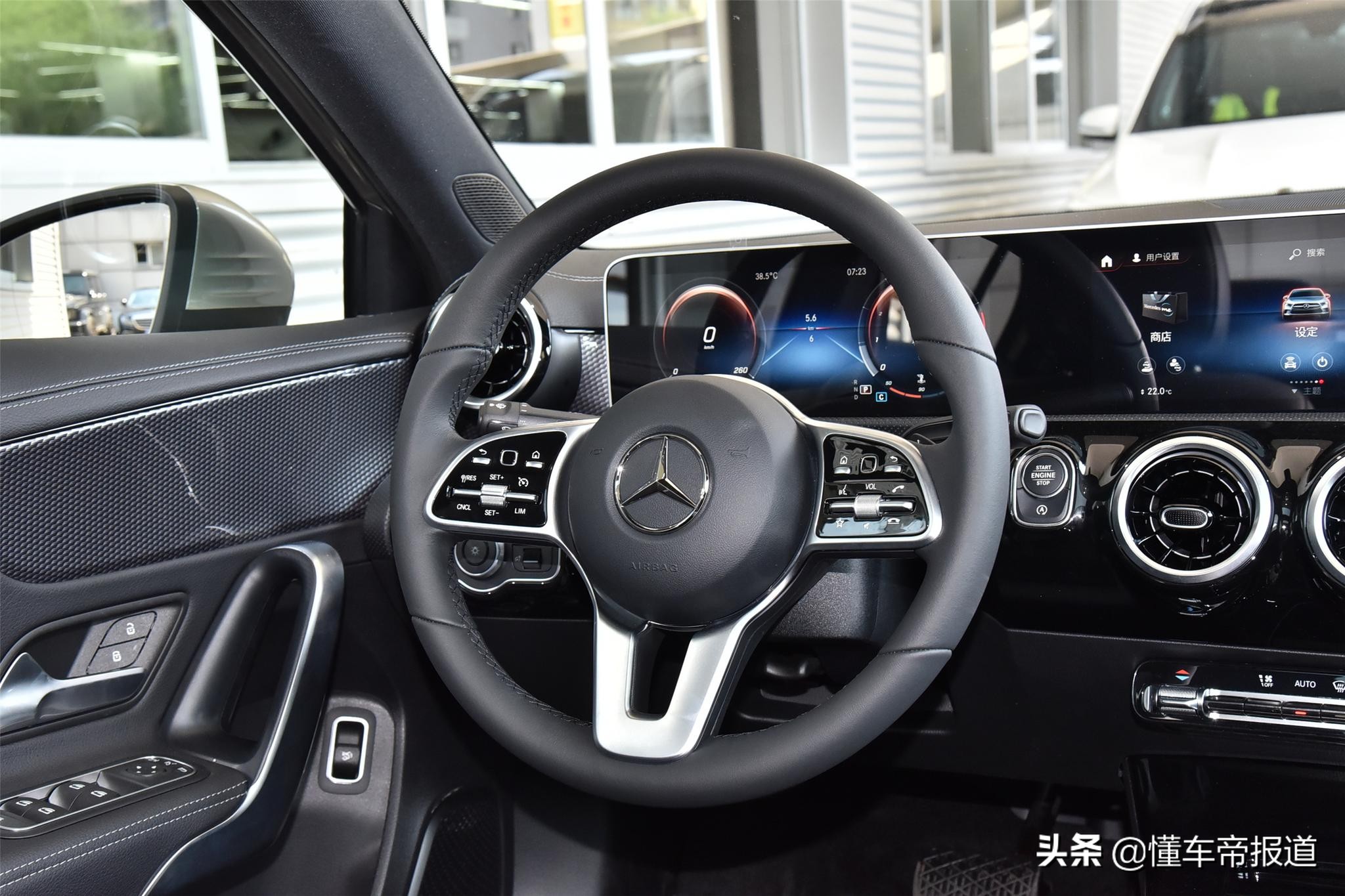 新车 | 棋逢对手，抑或技高一筹？奥迪A3L对比奔驰A级