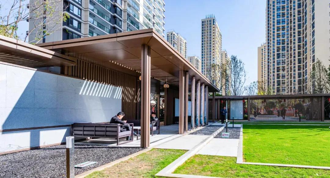 配套学校已开学，俊发城逸璟峰二期评测