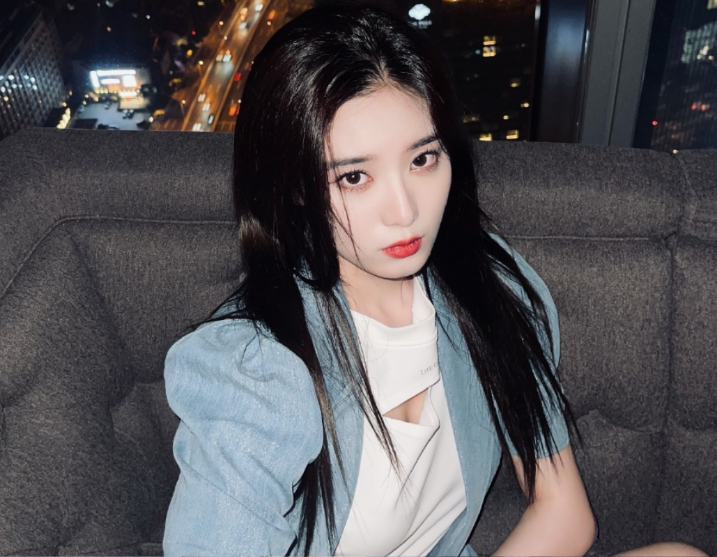 徐艺洋首部影视剧开播，演技获好评：爱豆其实也能当演员