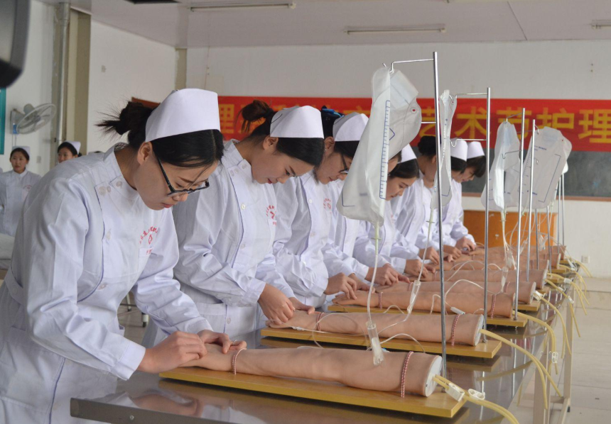 最新一期大学学术排名公示，郑州大学实力抢眼，位居全国前列