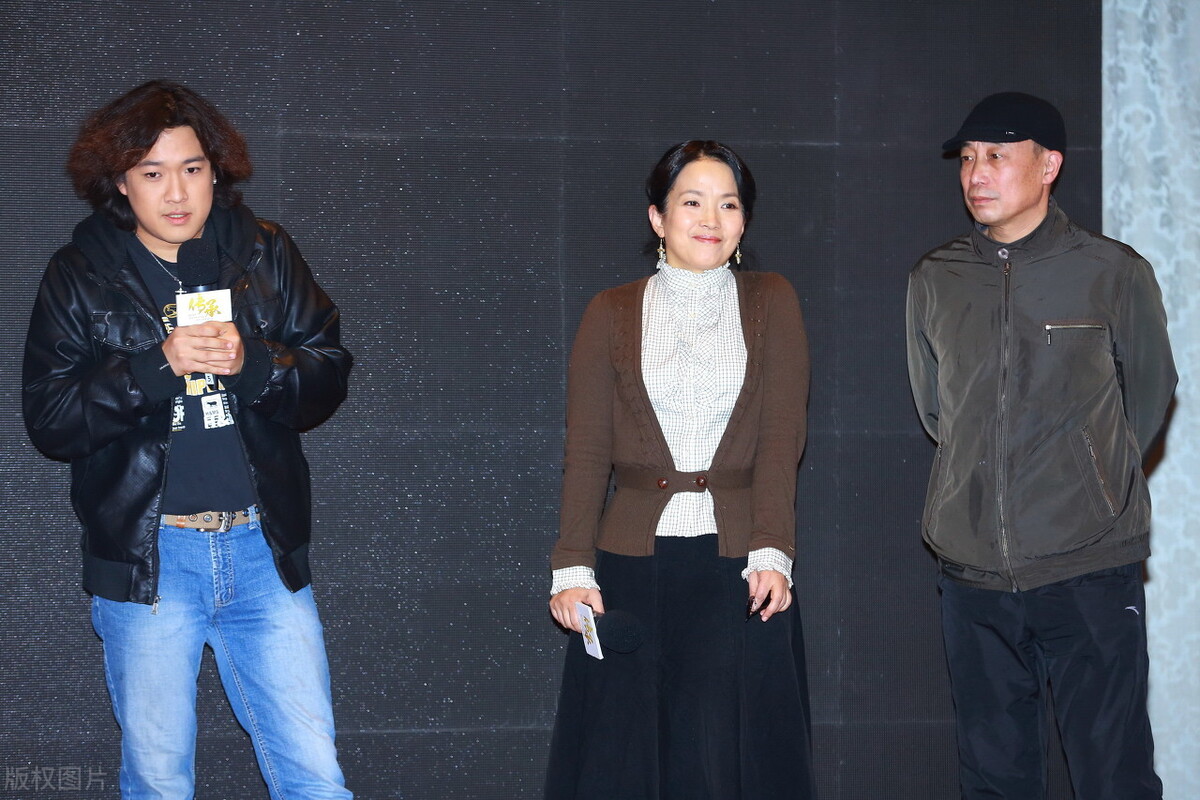 张丰毅和吕丽萍：离婚30年，人生截然不同，亲儿子和继父成一家