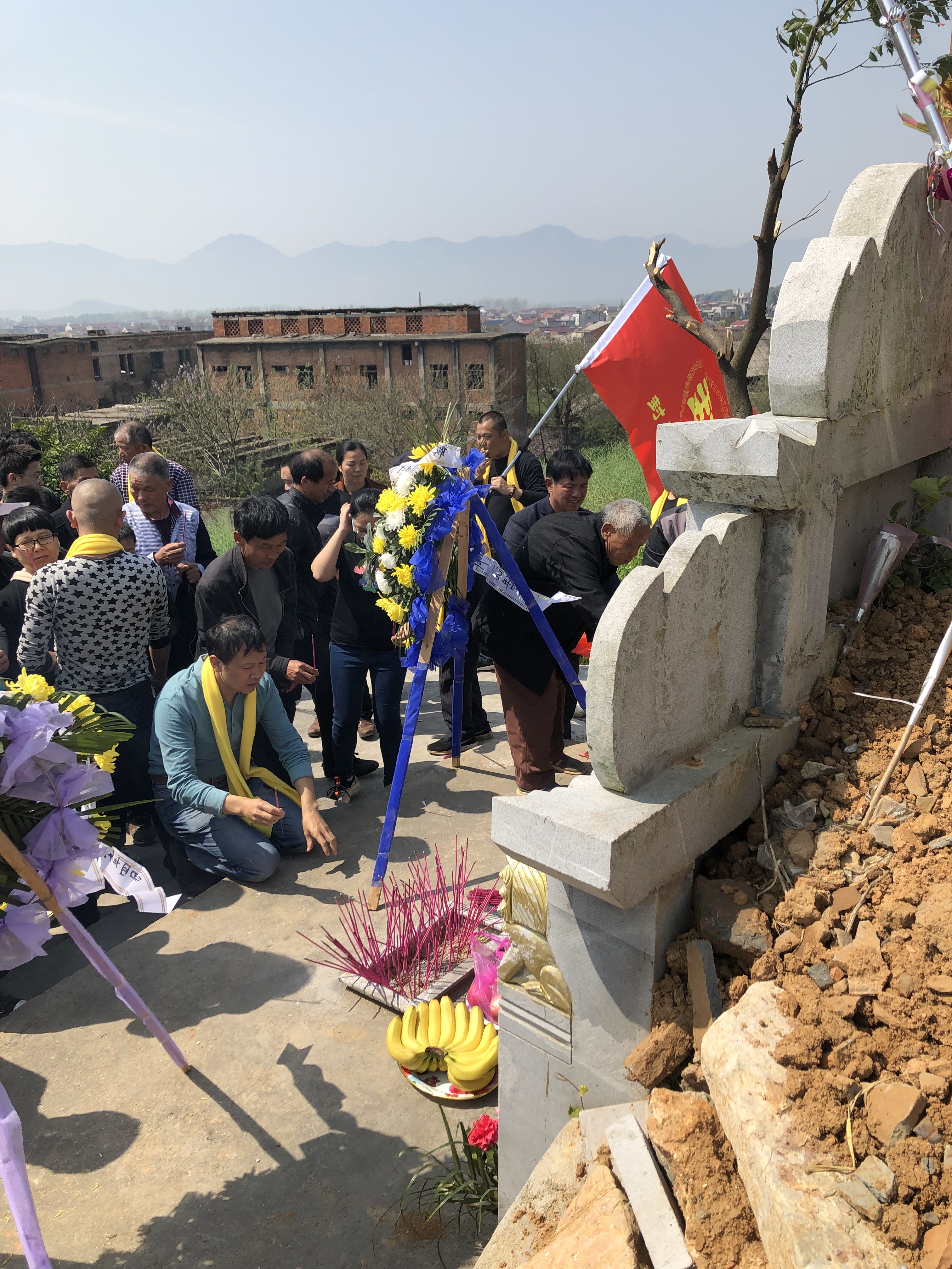 慎终追远、寻根求源，崇敬先辈、祭祀始祖