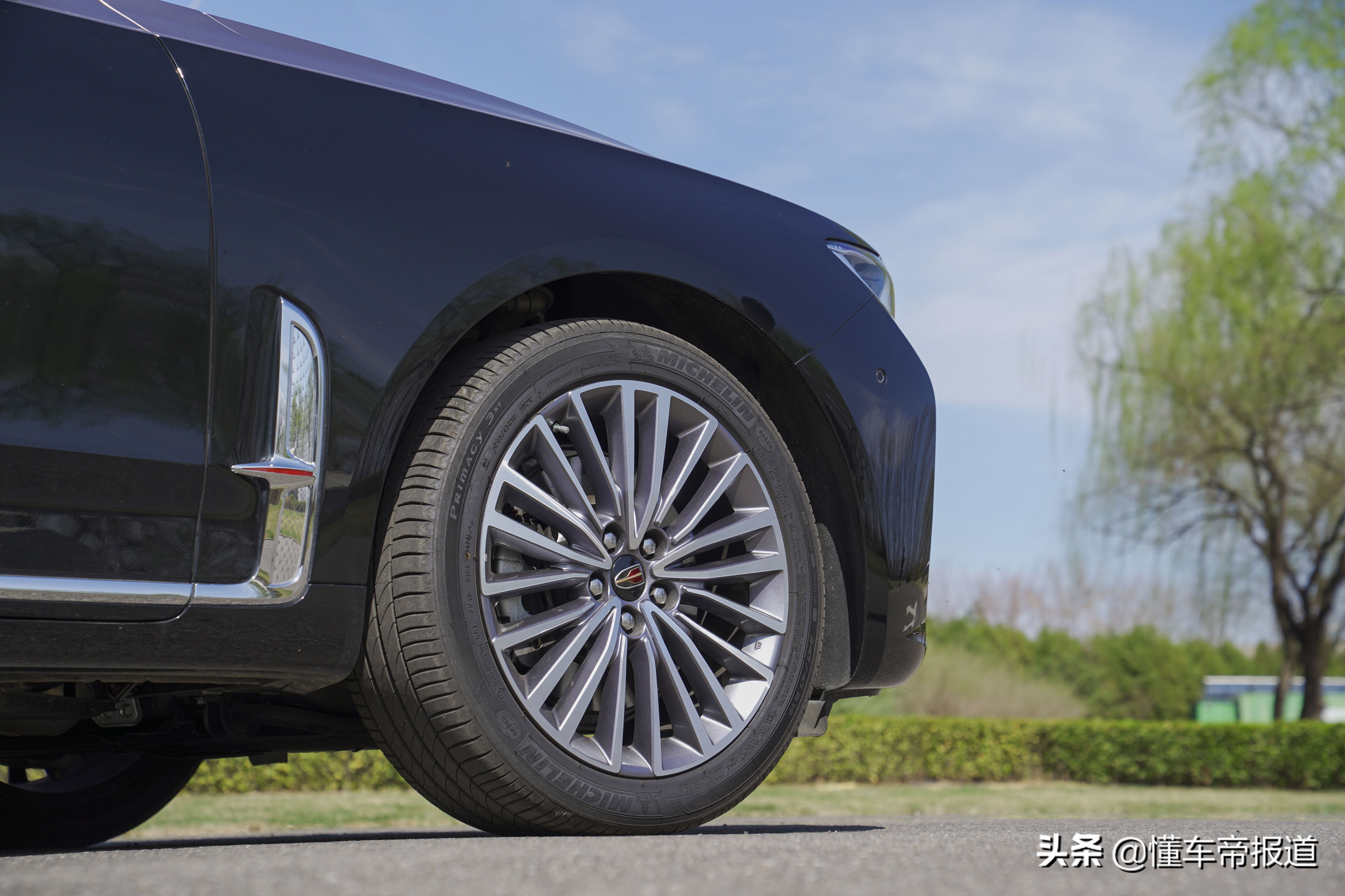 新车｜试驾红旗H9 3.0升V6版，不谈情怀它是一辆好车吗？