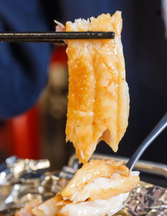 【成都·大悦城】烤哆哆纸包鱼强势来袭！鲜嫩入味，美味难挡~