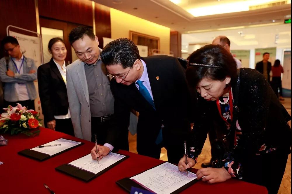 2018深圳泌尿肿瘤年会暨北京北大医院肾癌癌栓诊疗研讨会在深圳圆满落幕