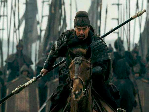 关羽身长九尺,放到现在有多高?一把出土的汉尺揭开了答案