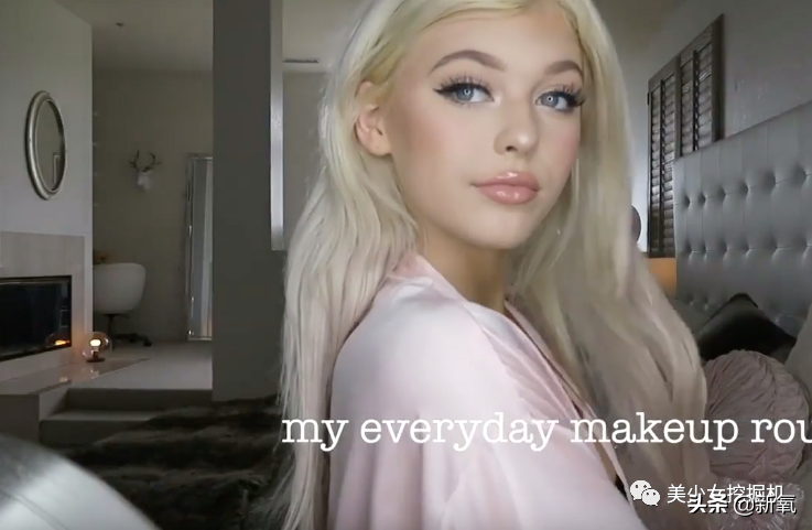 完具酱酱m之世界杯女粉丝(14岁爆红,18岁居网红top1,芭比颜的年轻富婆