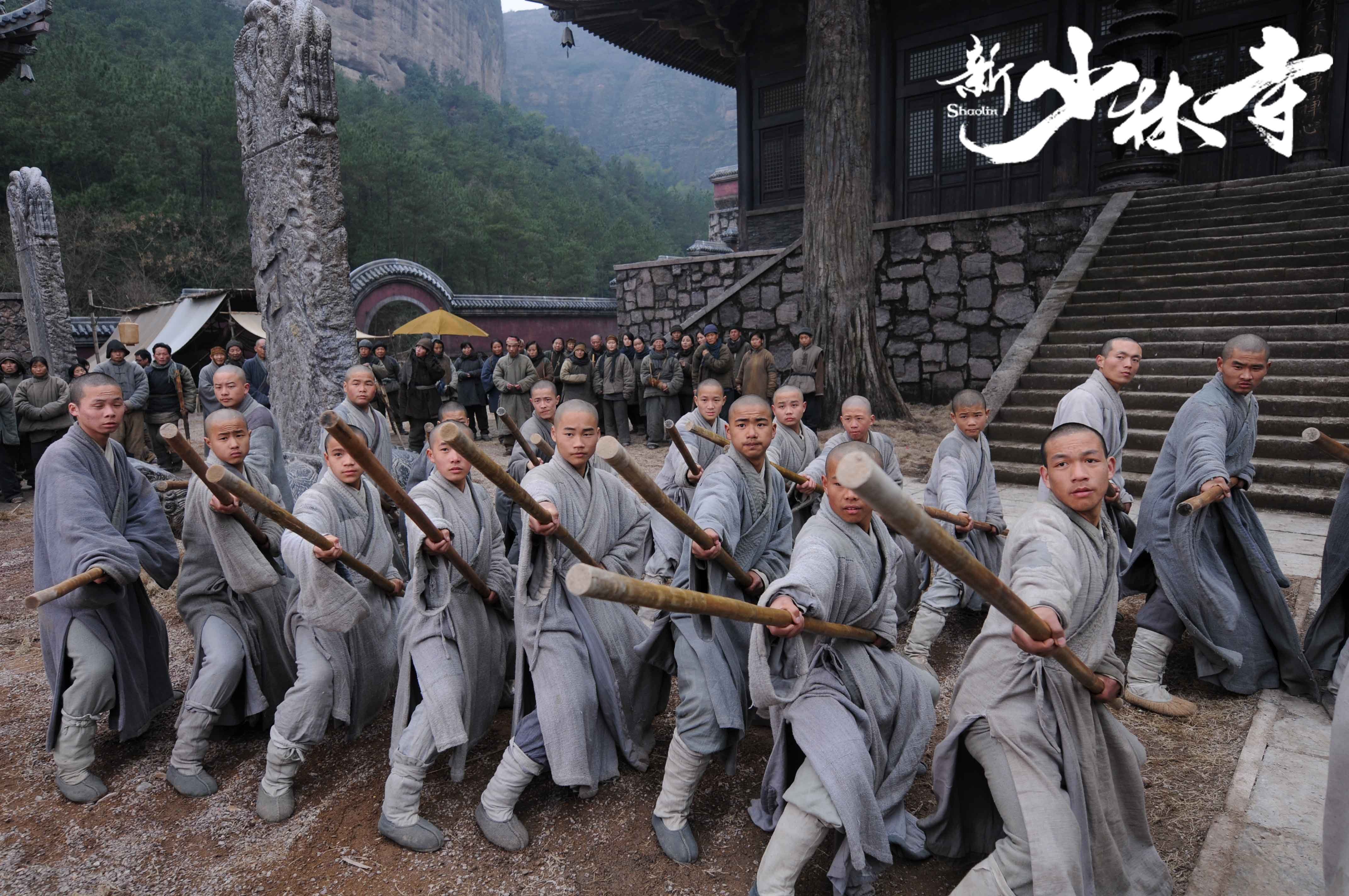 《新少林寺》,也是双雄,这次不是对决,而是前者对后者的救赎