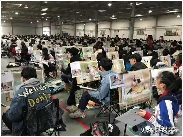 美术校考为什么这么火？附典型院校报考人数（仅供参考！）