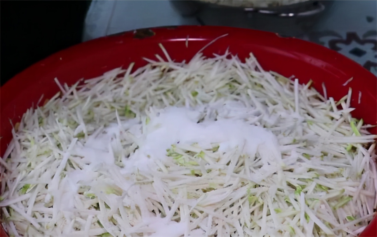 芥菜丝的腌制方法,芥菜丝的腌制方法及步骤