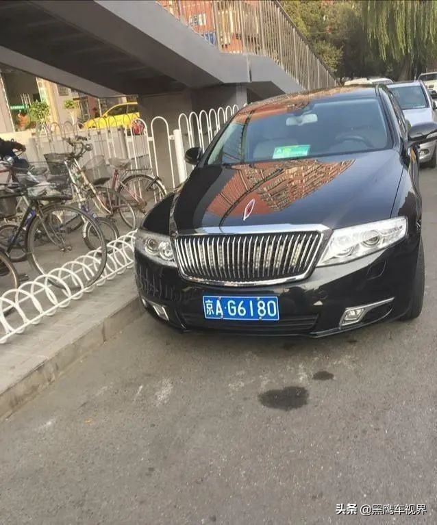 街头偶遇挂"京ag6"车牌的红旗h7,主人身份一定不简单