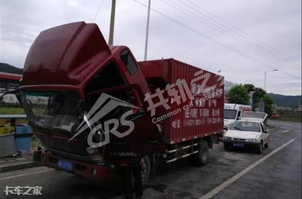 三拨人愣是没修好一辆车，车主抱怨连连，这师傅一个技术轻松拿下