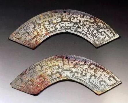 古玉学步(205):古工制玉多震撼 宽线斜坡见一斑