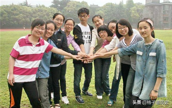 浙江女学霸770分摘状元，数学满分，好成绩背后是好习惯的坚持