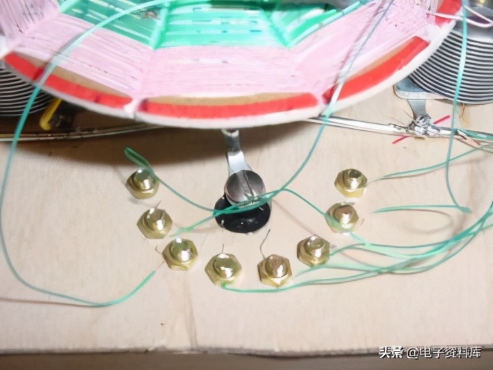 「电路DIY」第2套晶体管收音机