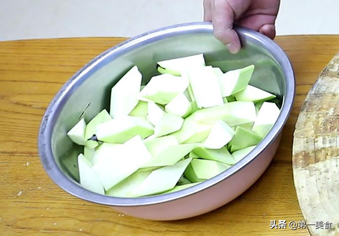 茄子的功效与作用，茄子做法大全家常菜图片
