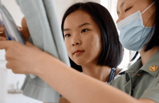 复读生在哪里高考（云南女孩李盈）