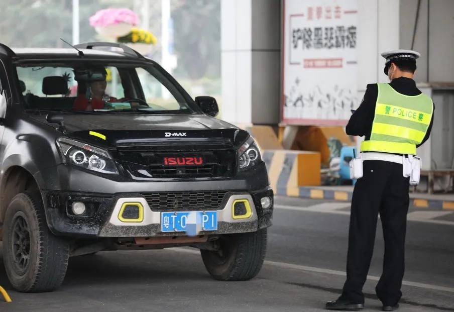 珠海交警实行有奖举报，最高奖励5000元！开启全天候密集查车模式！