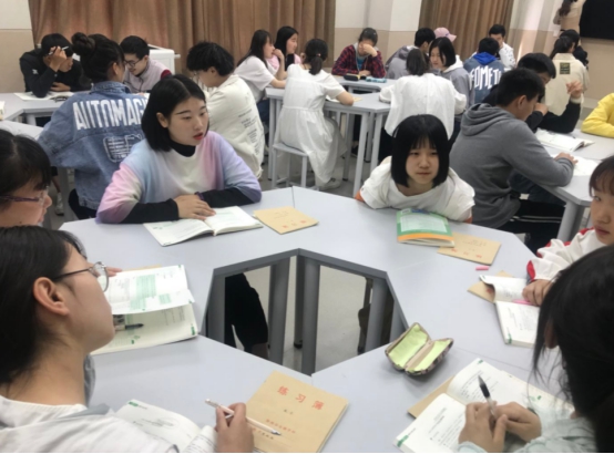 大学要考的证书（大学里）