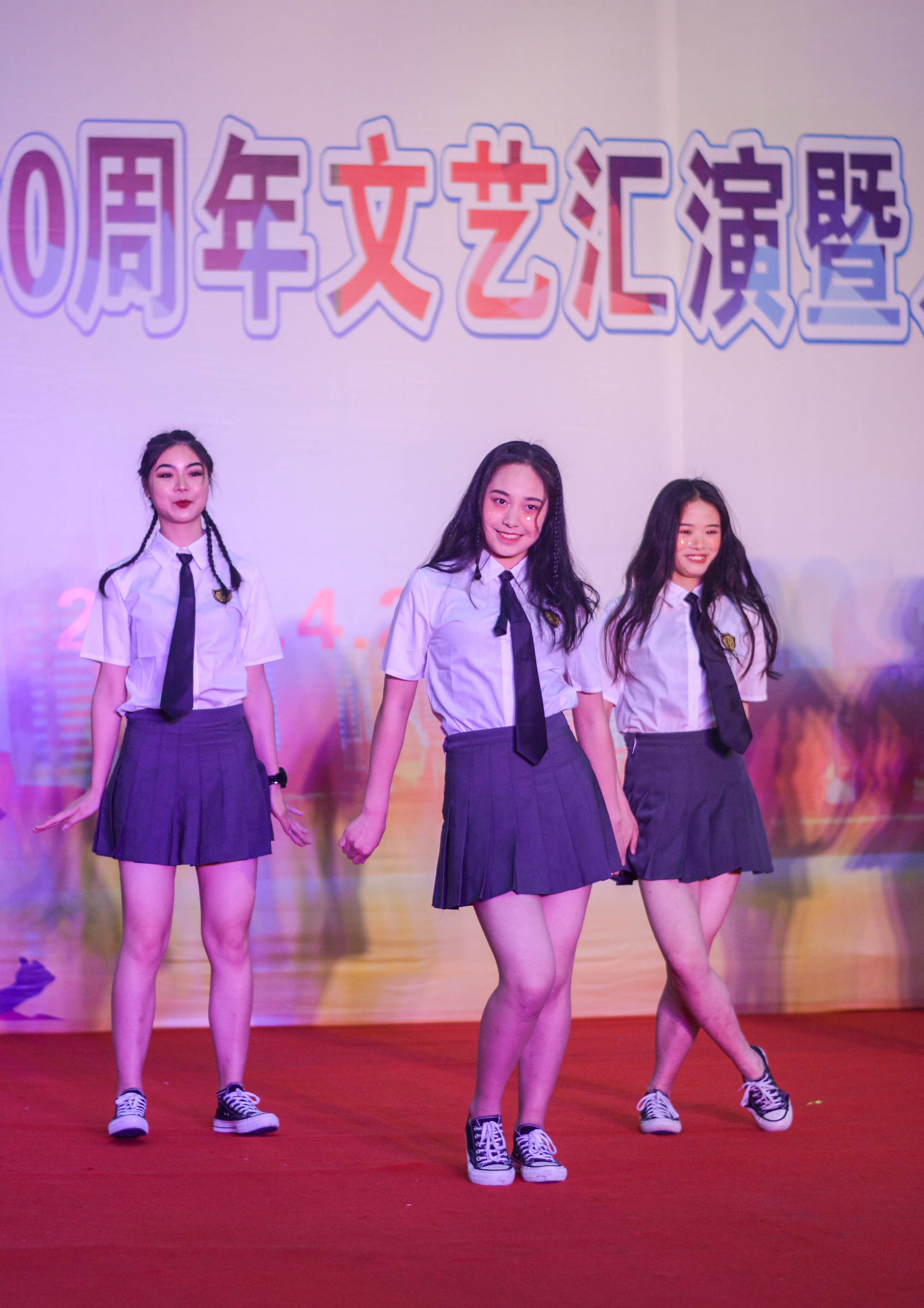 弘扬五四精神，成都东星航空职业学校掀起爱国主义热潮