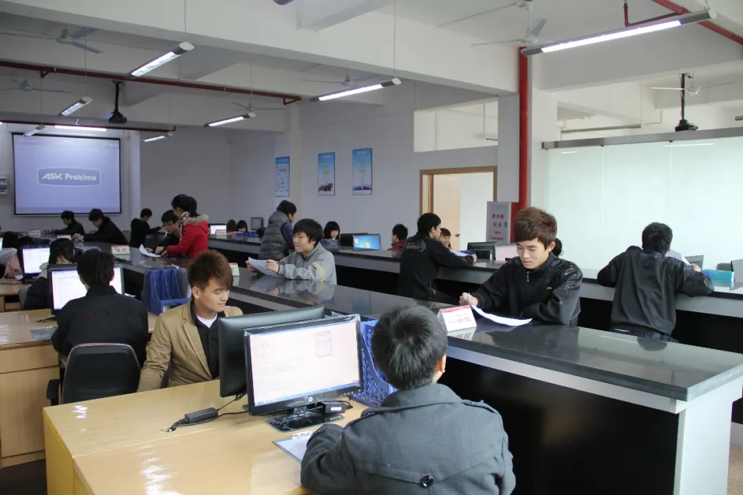 专业介绍｜广州华立科技职业学院国际经济与外语学院