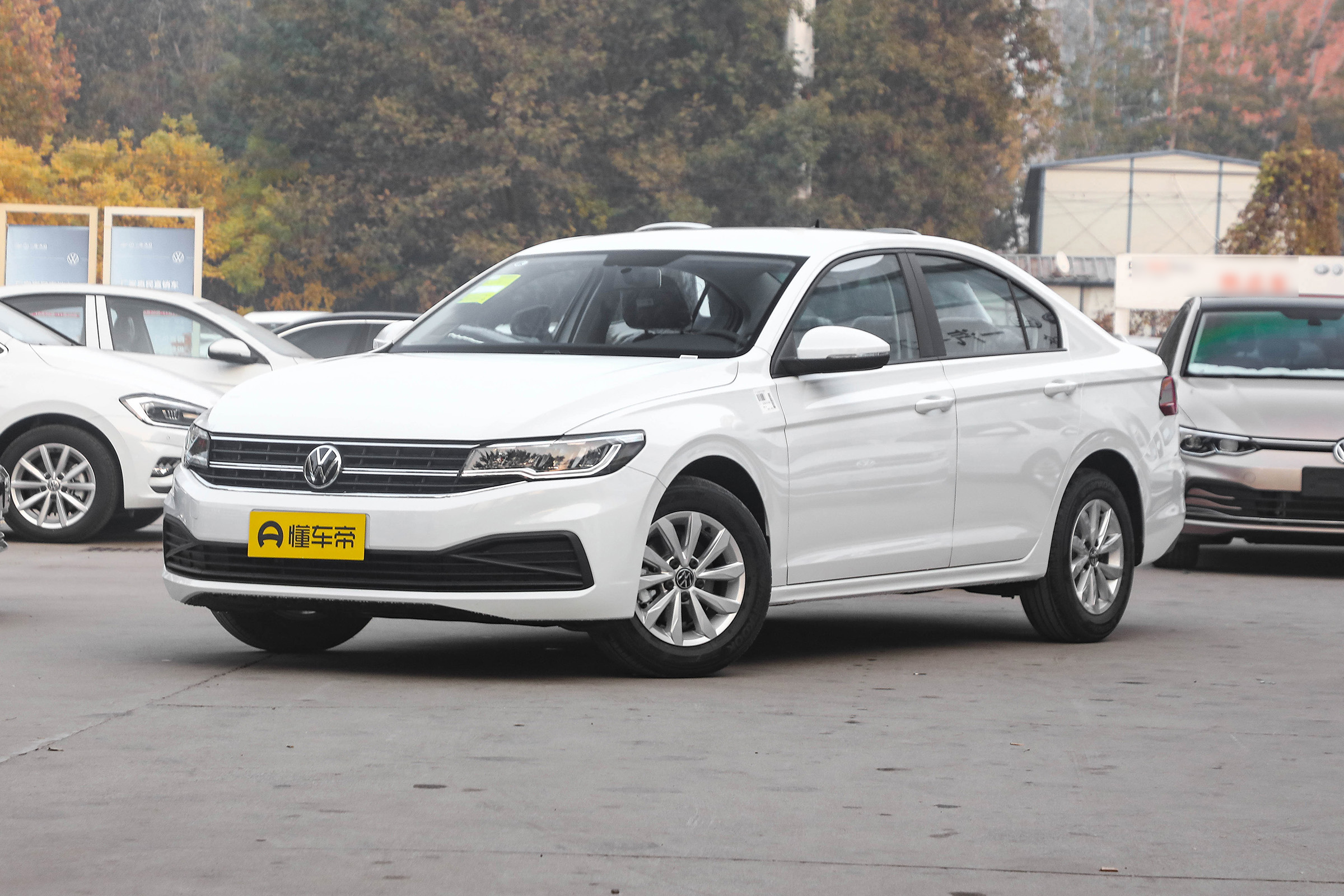 适合工薪族开的省油大众车,可以看看这三款,耐用还保值