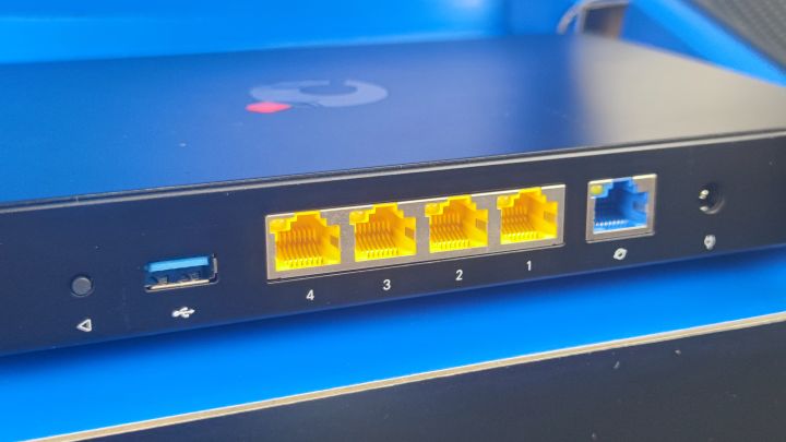 家庭与工作网络无缝切换，轻松让数据不再受限